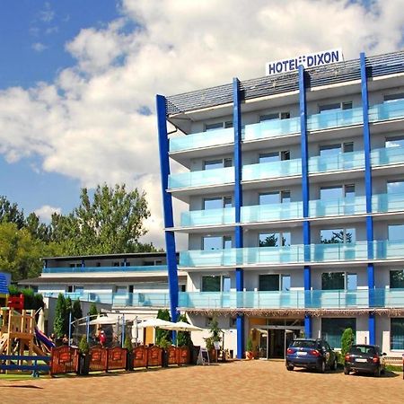 Hotel Dixon So Vstupom Do Bazena A Virivky Zdarma - Free Entrance To Pool And Jacuzzi Included Банска бистрица Екстериор снимка